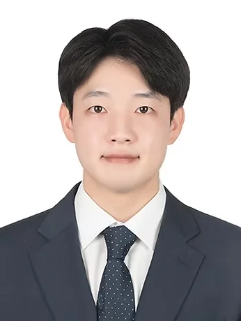 Hwang, Yun Jae